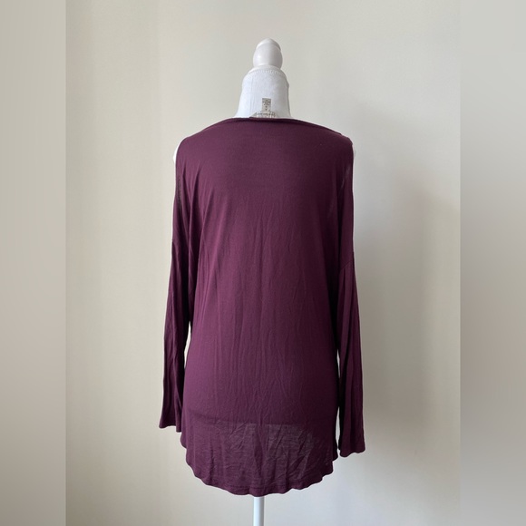 Calvin Klein Deep Purple Top - Picture 4 of 4